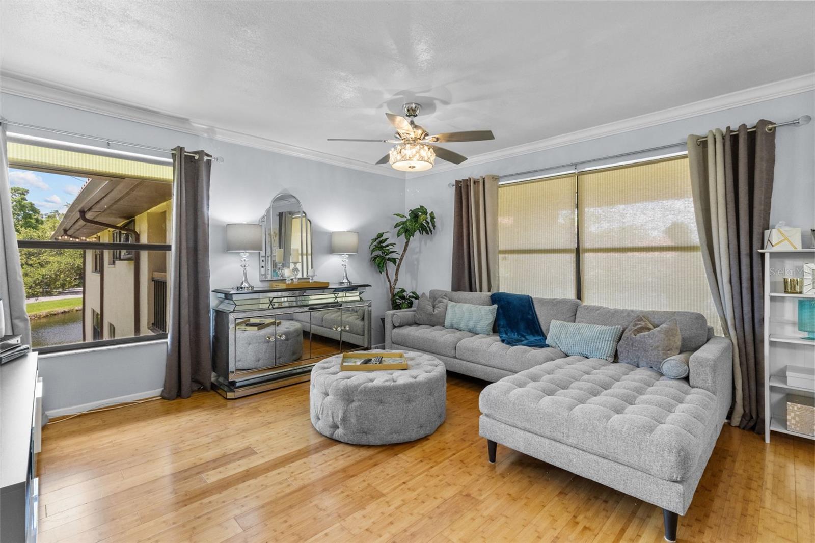 Listing photo id 3 for 2412 Hammock Pine Boulevard