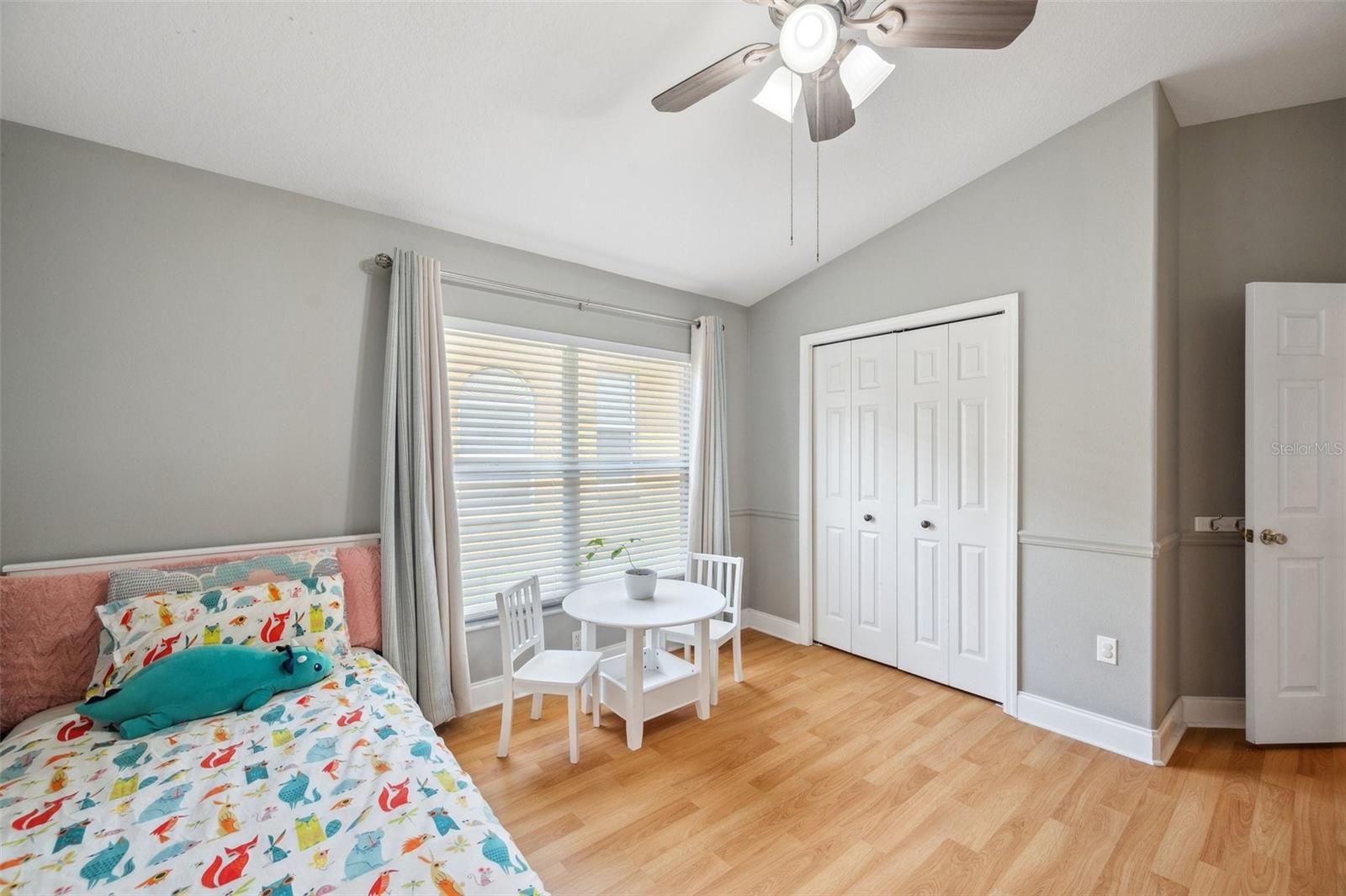 Listing photo id 23 for 19156 Dove Creek Drive