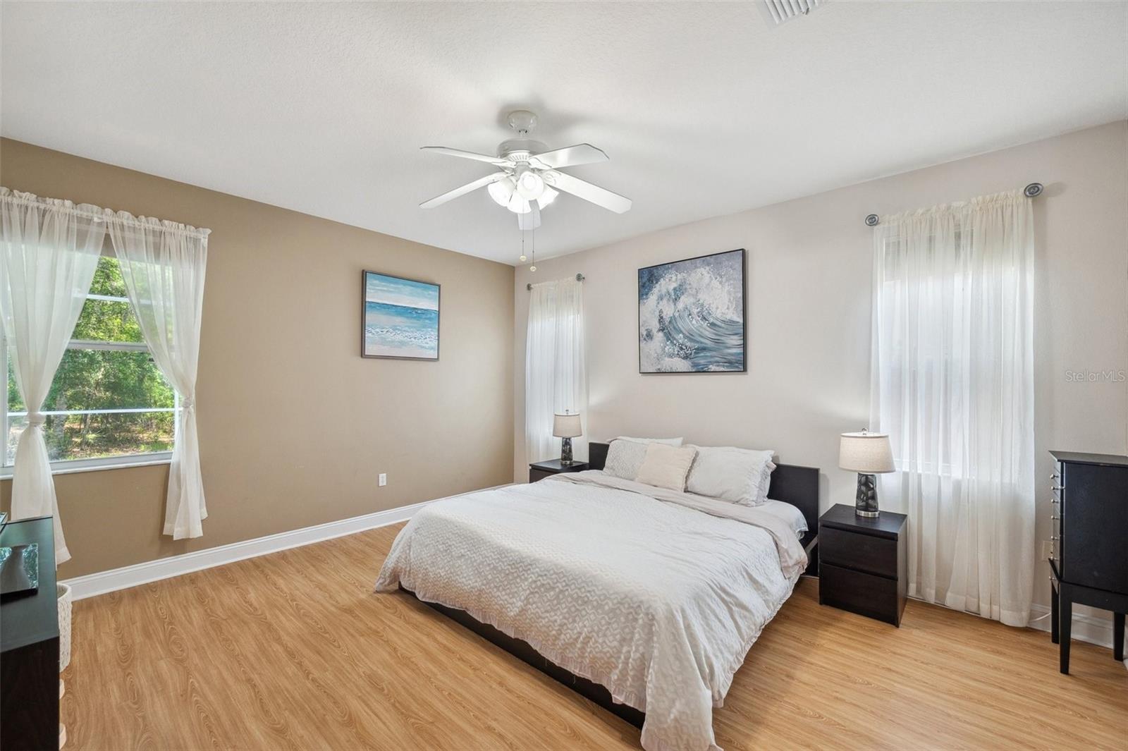 Listing photo id 37 for 19156 Dove Creek Drive