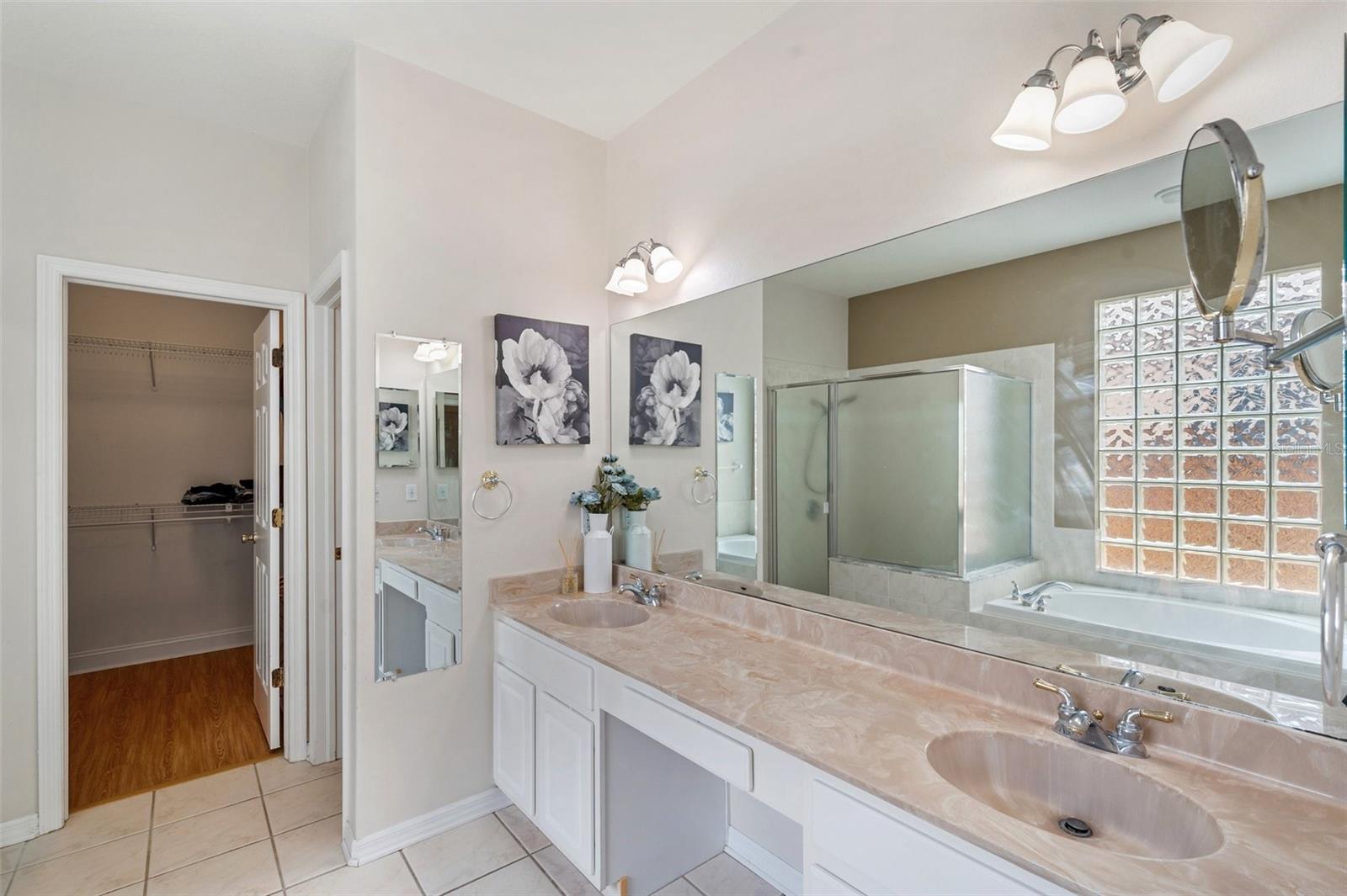 Listing photo id 39 for 19156 Dove Creek Drive