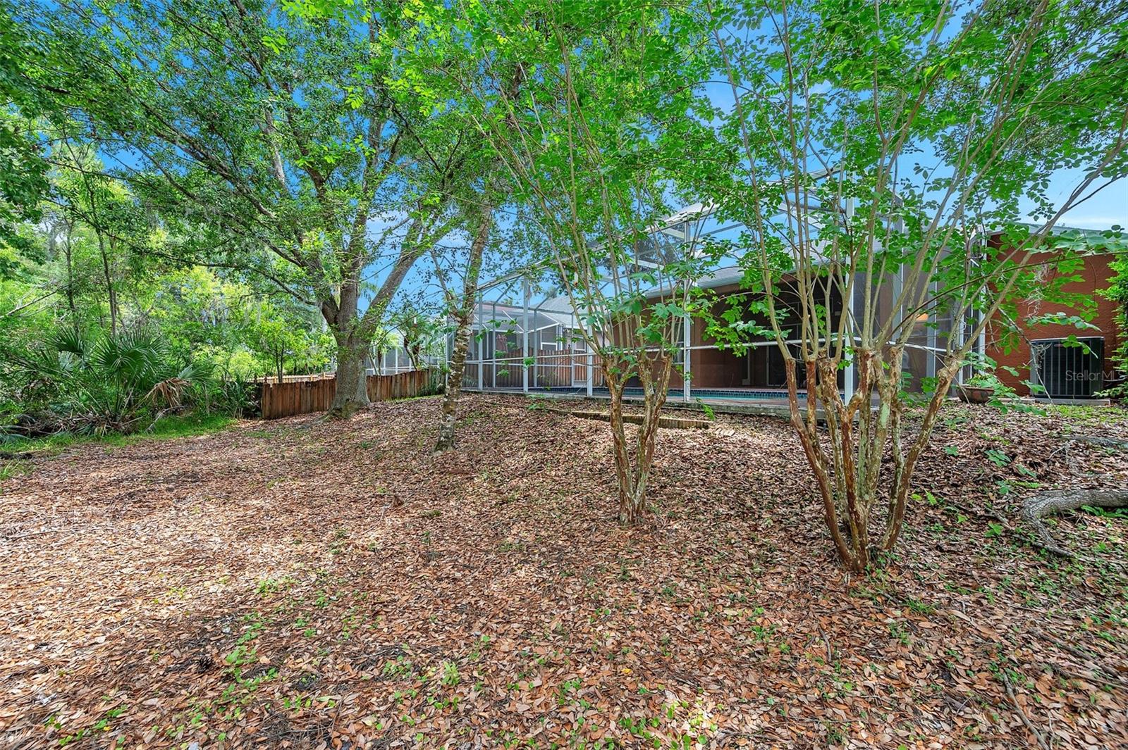 Listing photo id 5 for 19156 Dove Creek Drive