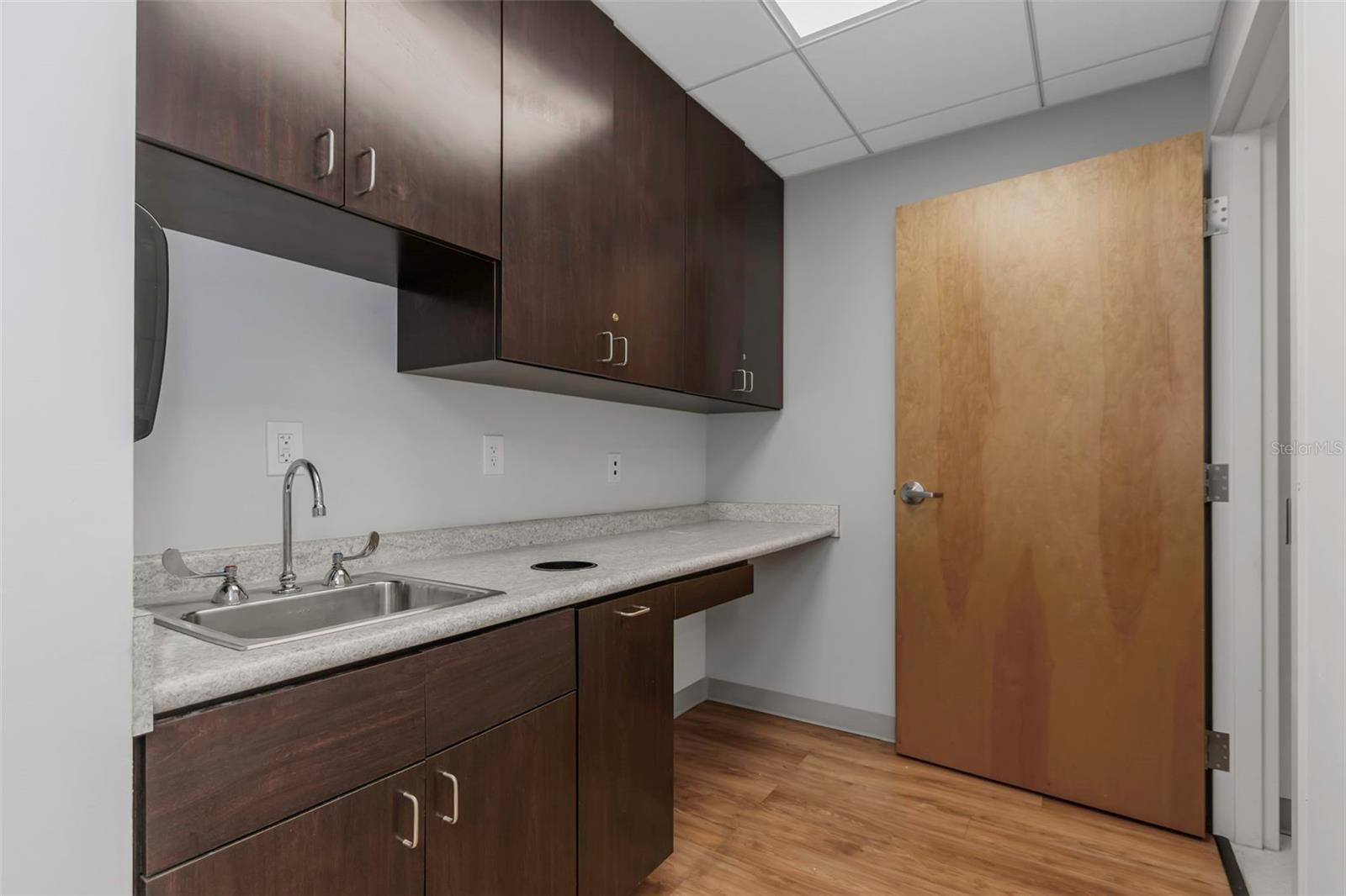 Image 32 of 39 For 10320 56th Street 120