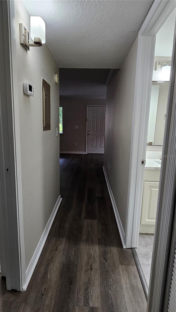Image 11 of 32 For 11720 Raintree Village Boulevard A