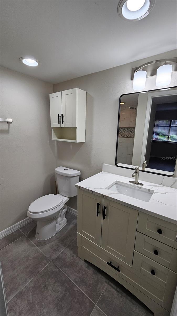 Image 9 of 32 For 11720 Raintree Village Boulevard A
