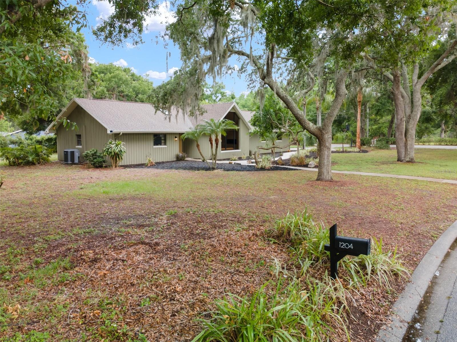 Image 58 of 81 For 1204 Ballinger Road