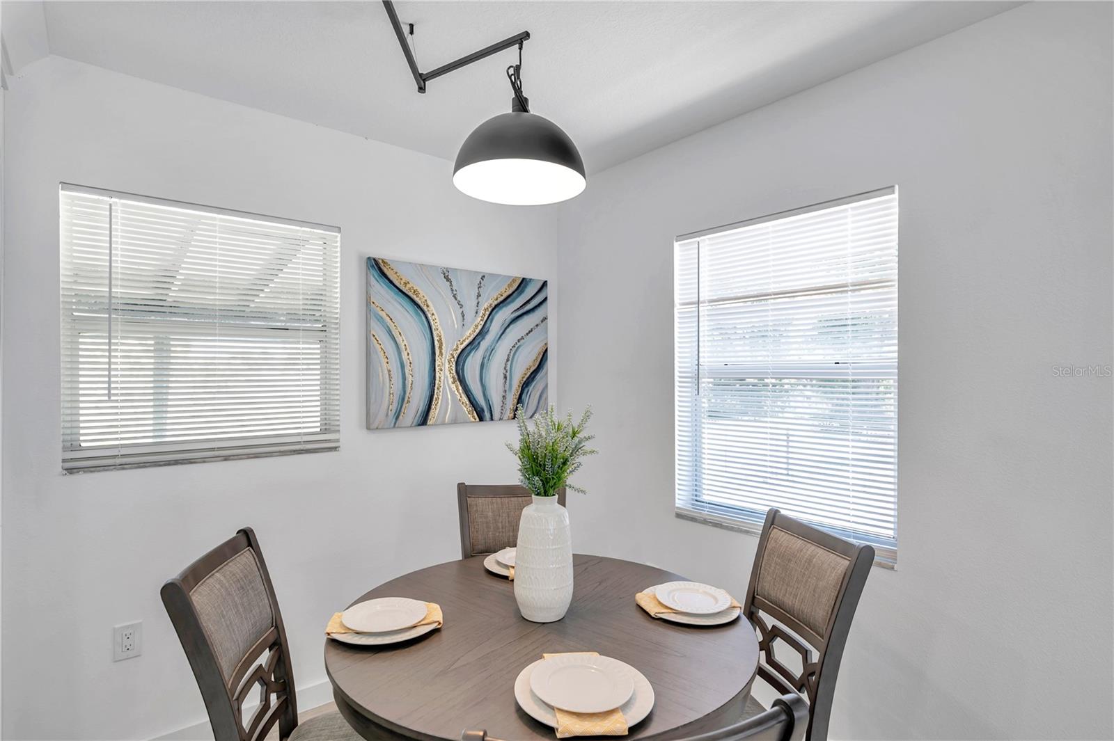 Image 15 of 48 For 6507 La Mesa Circle