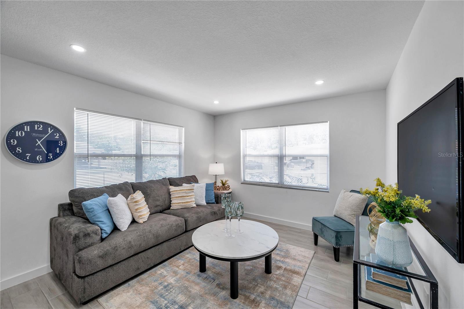 Image 19 of 48 For 6507 La Mesa Circle