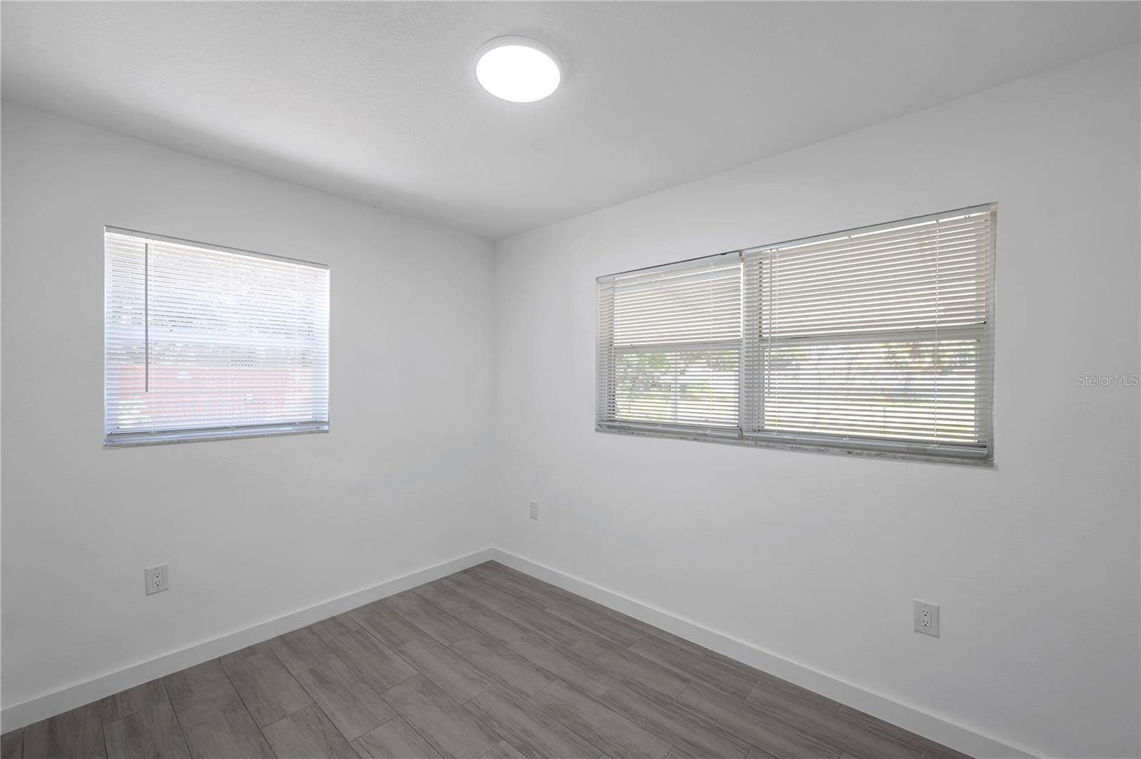 Image 30 of 48 For 6507 La Mesa Circle