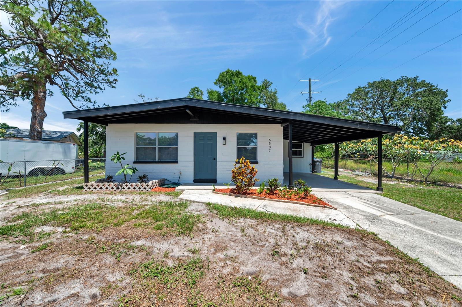 Image 4 of 48 For 6507 La Mesa Circle
