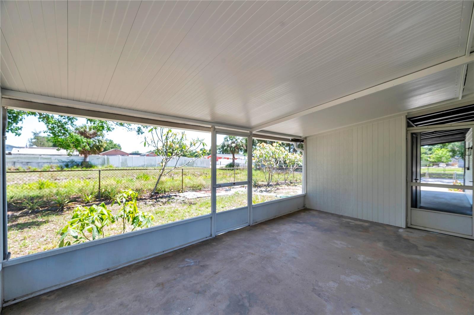 Image 41 of 48 For 6507 La Mesa Circle