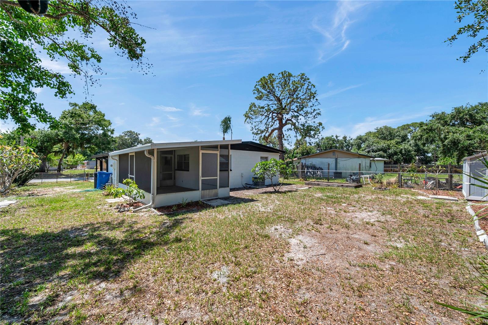 Image 44 of 48 For 6507 La Mesa Circle