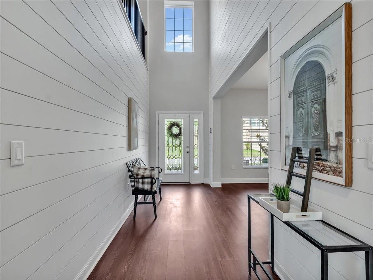 Listing photo id 3 for 17845 Cortes Creek Boulevard
