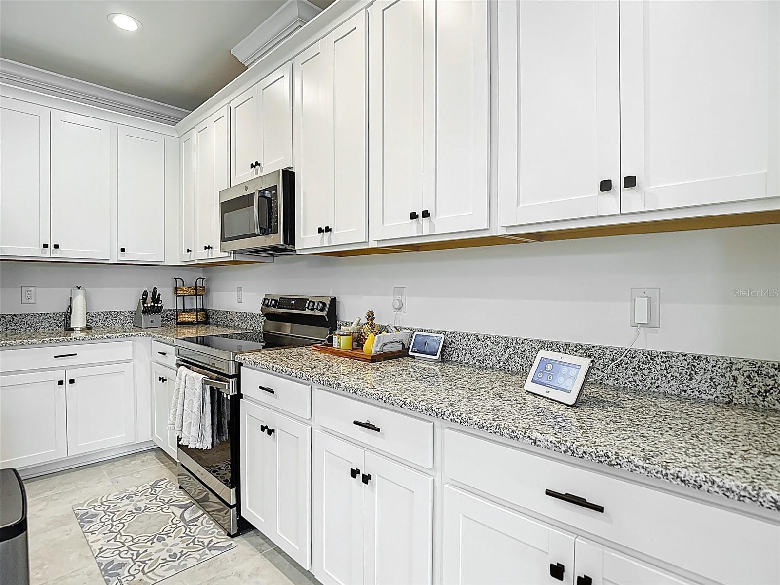 Listing photo id 12 for 12687 Retreat Place