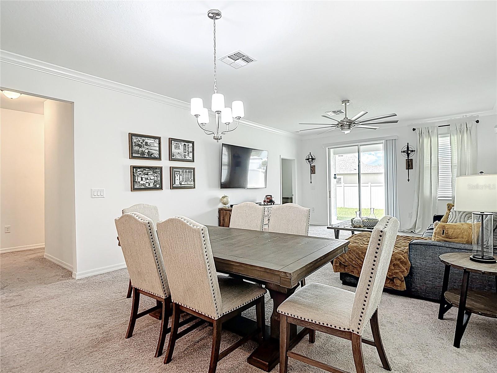 Listing photo id 17 for 12687 Retreat Place
