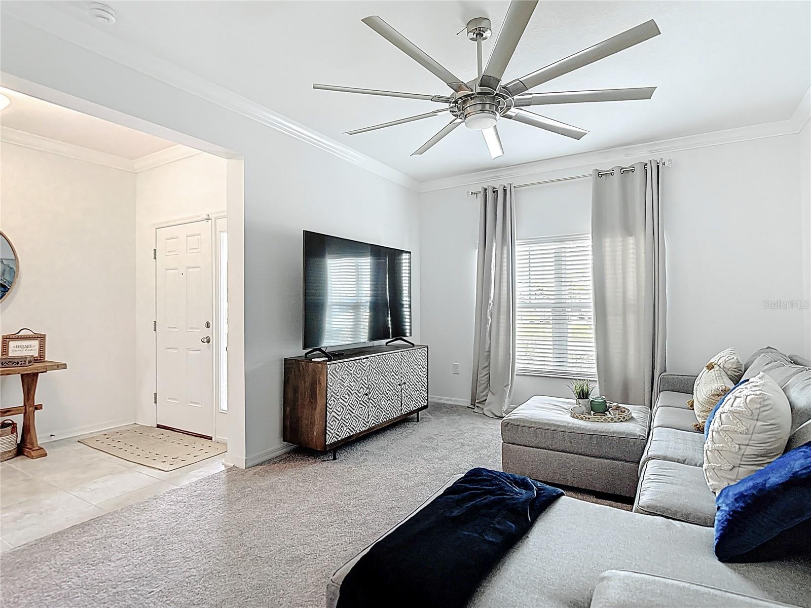 Listing photo id 2 for 12687 Retreat Place