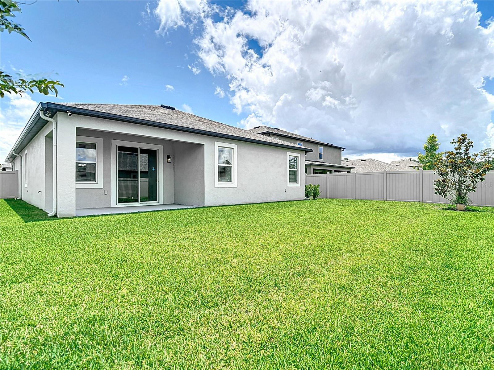 Listing photo id 41 for 12687 Retreat Place