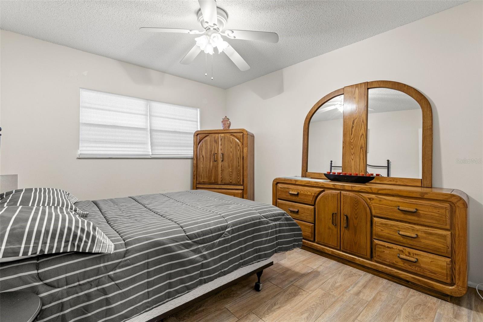 Image 14 of 22 For 2426 Persian Drive 52