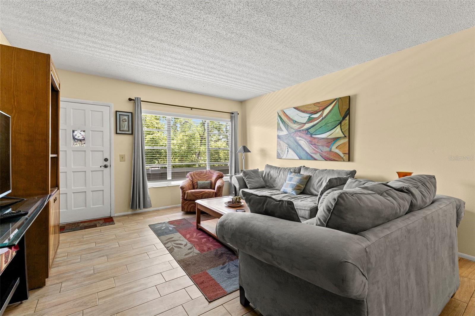 Image 4 of 22 For 2426 Persian Drive 52