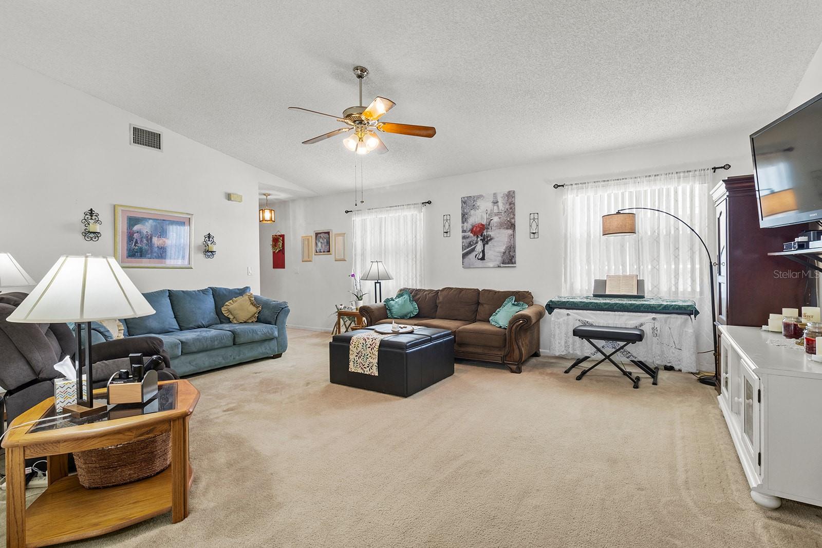 Image 10 of 33 For 4846 Colonnades Club Boulevard