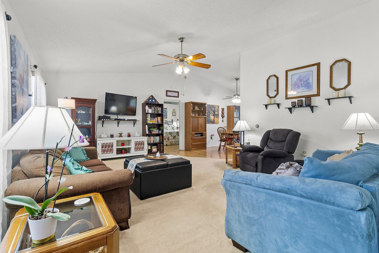 Image 11 of 33 For 4846 Colonnades Club Boulevard