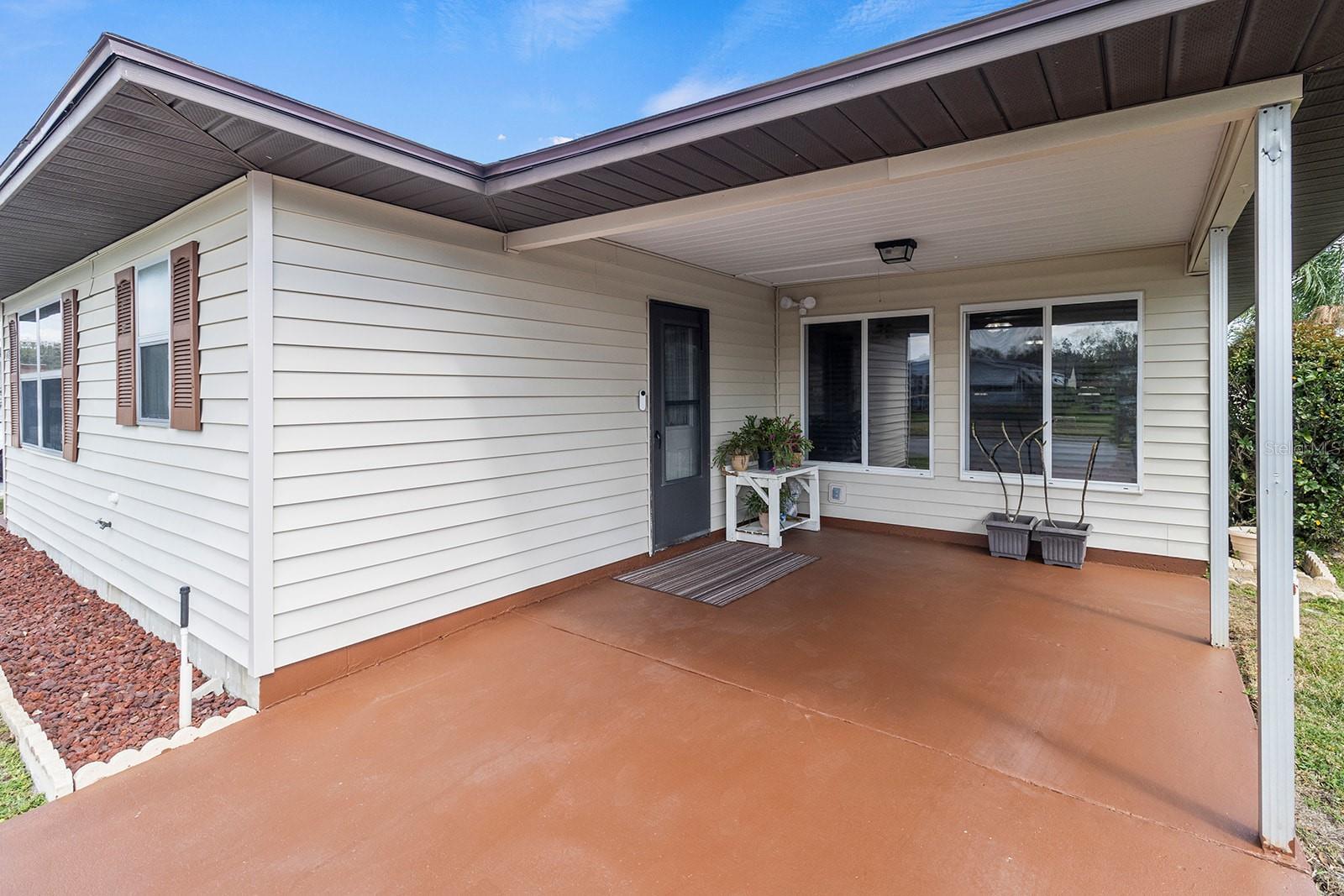 Image 3 of 33 For 4846 Colonnades Club Boulevard