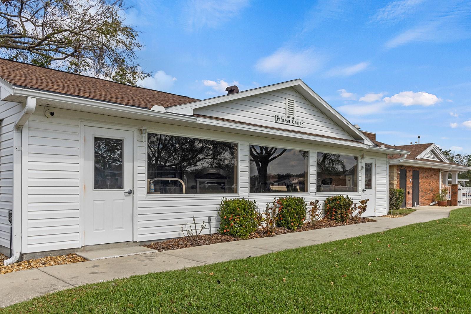Image 32 of 33 For 4846 Colonnades Club Boulevard