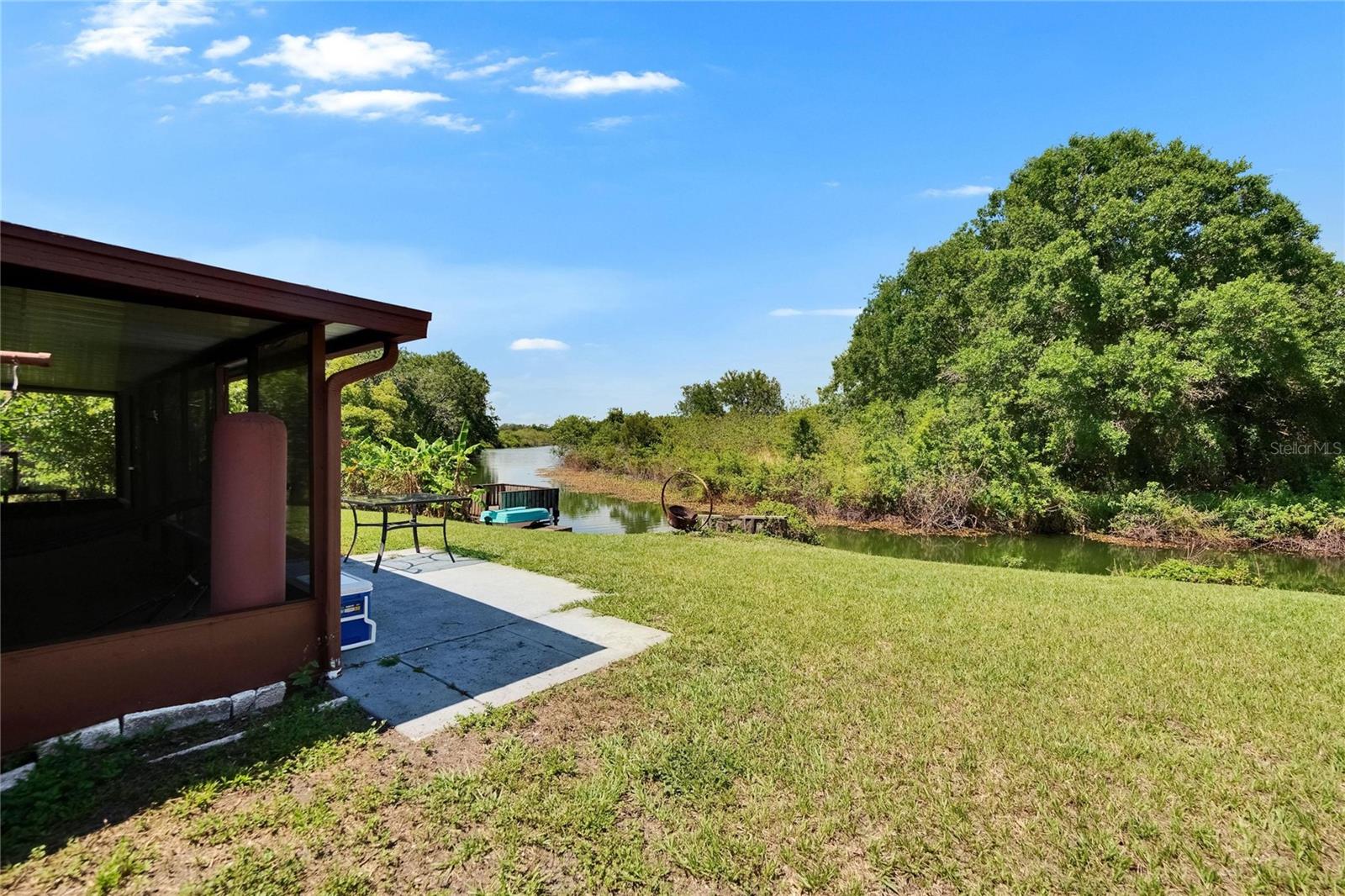 Image 36 of 41 For 1716 Bayou Circle