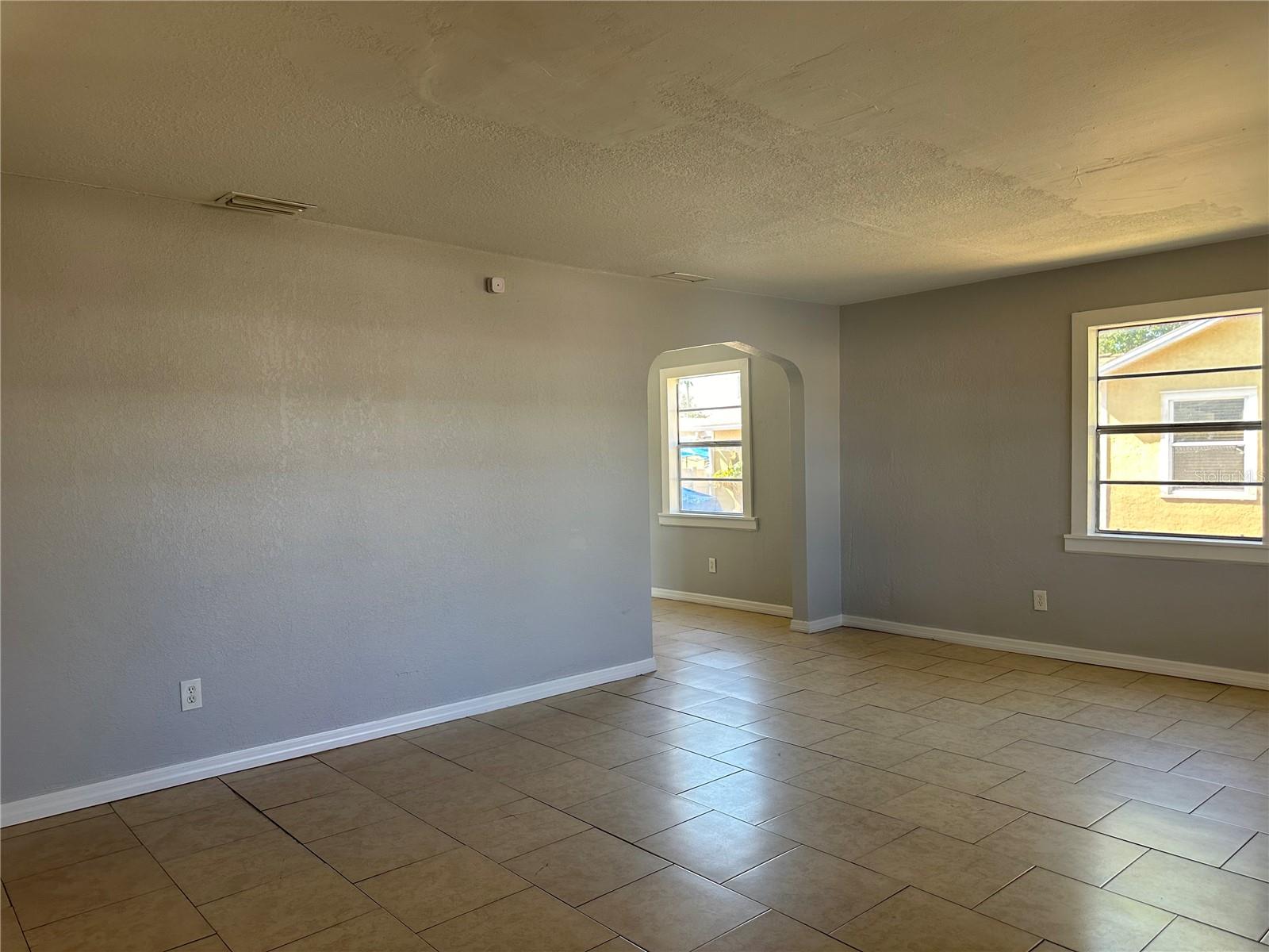 Image 7 of 25 For 4214 Fairfield Avenue S