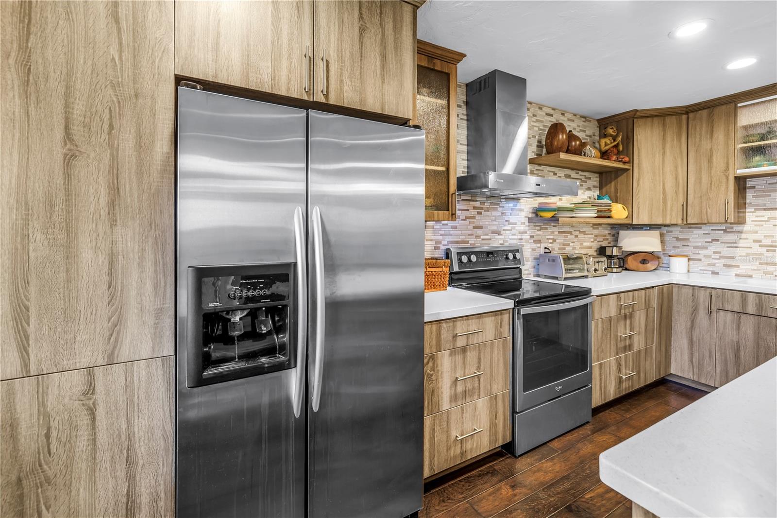 Image 10 of 44 For 4651 1st Street Ne 402