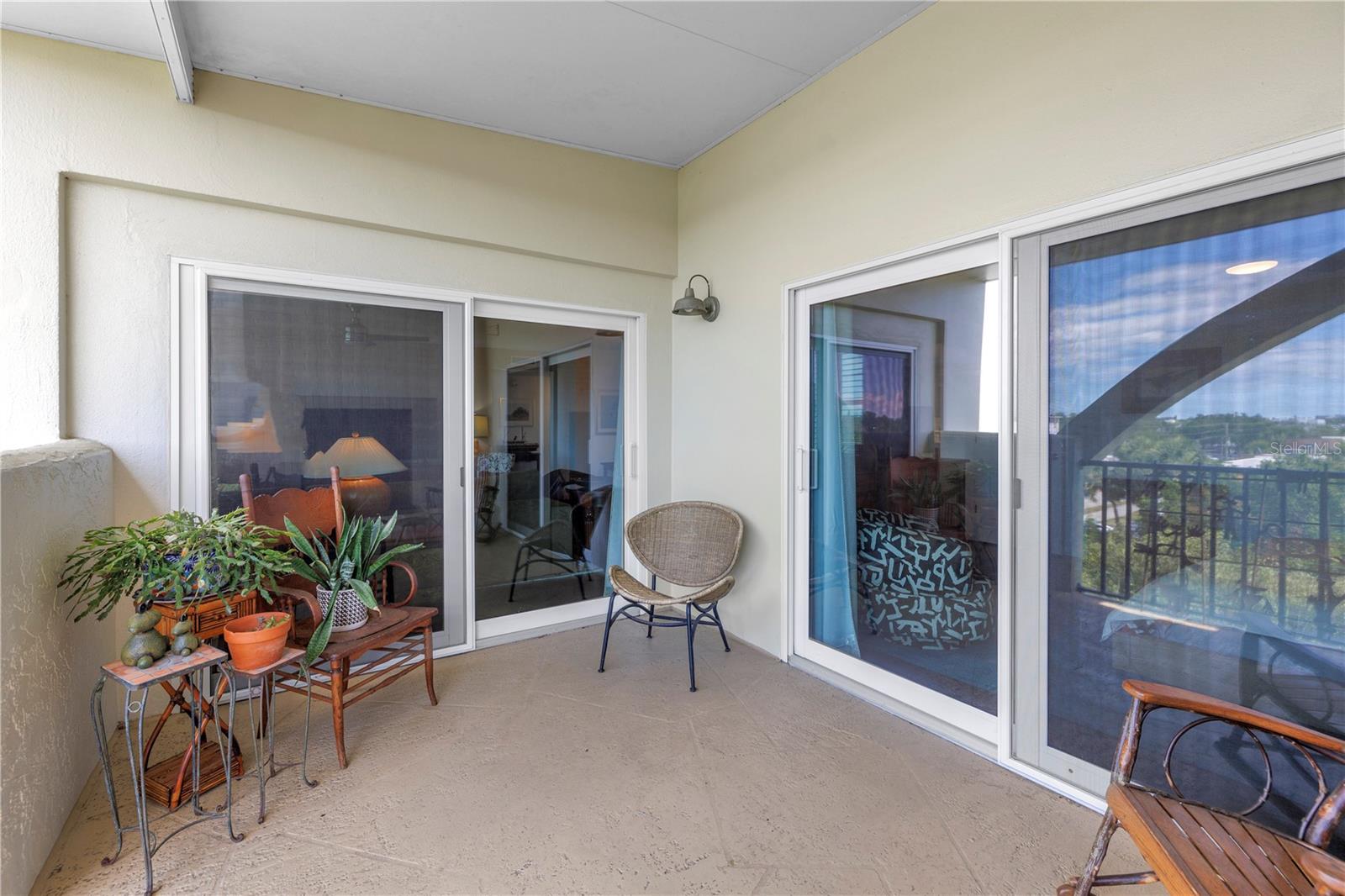 Image 20 of 44 For 4651 1st Street Ne 402