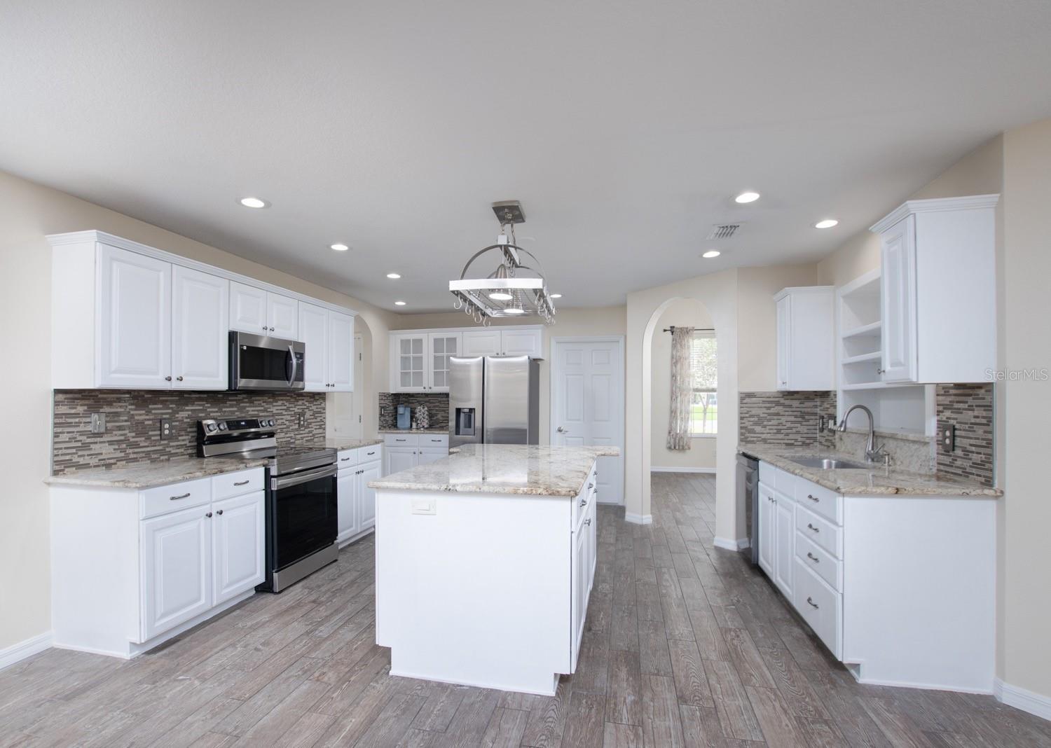 Image 16 of 61 For 2418 23rd Street