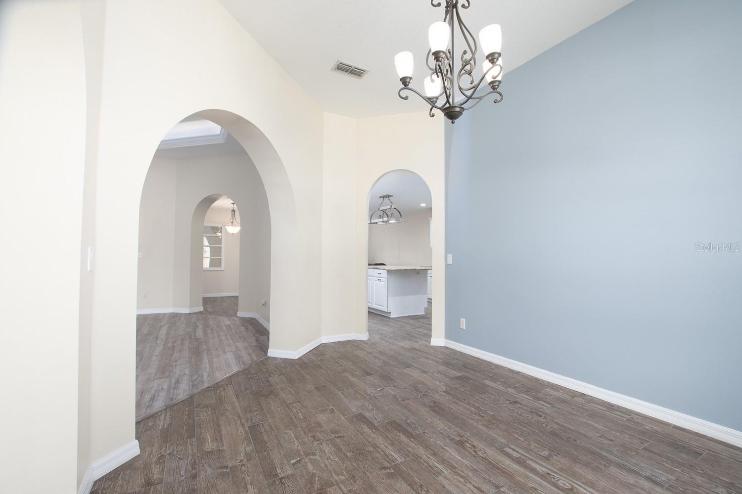 Image 17 of 61 For 2418 23rd Street