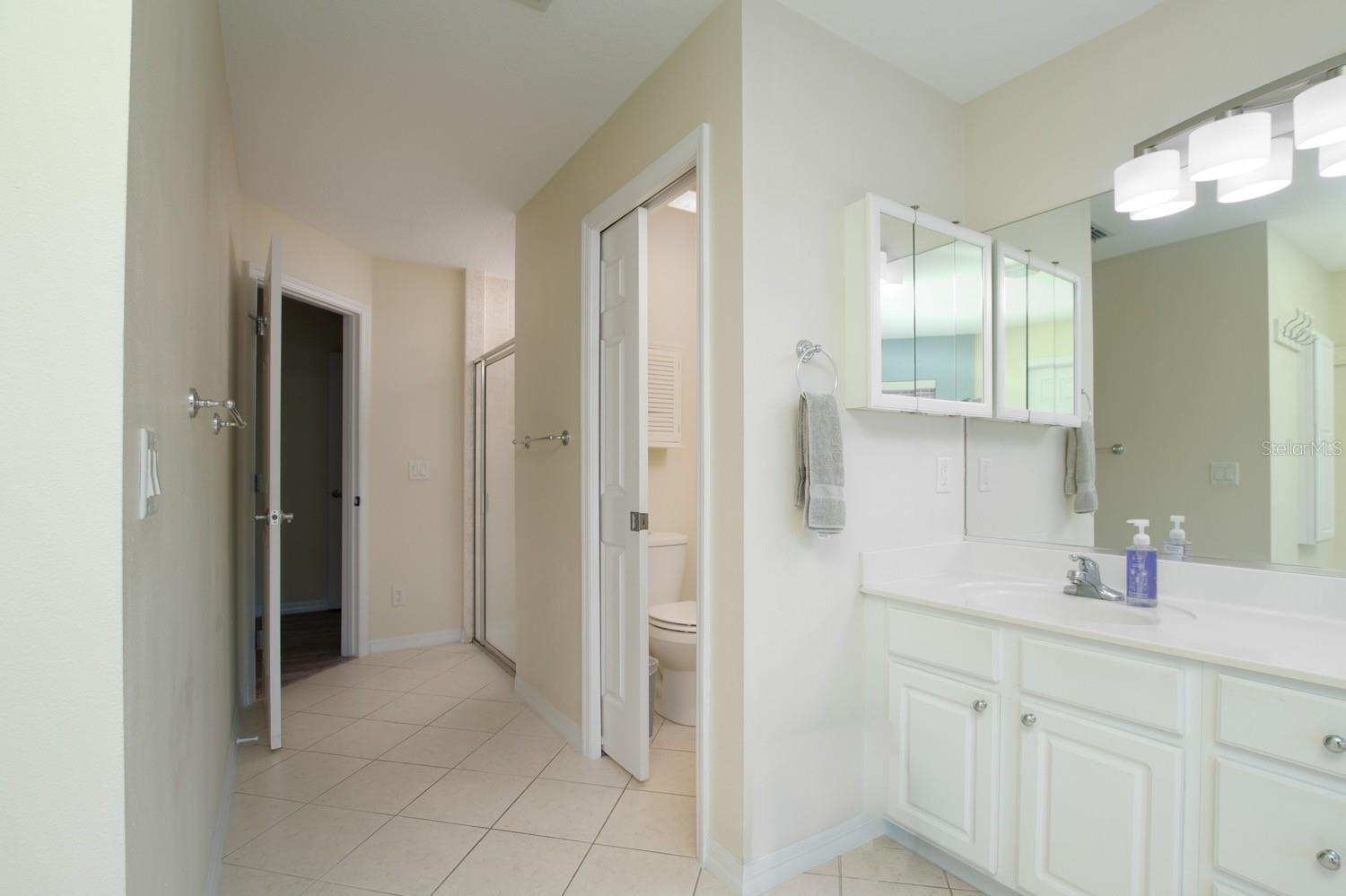Image 27 of 61 For 2418 23rd Street