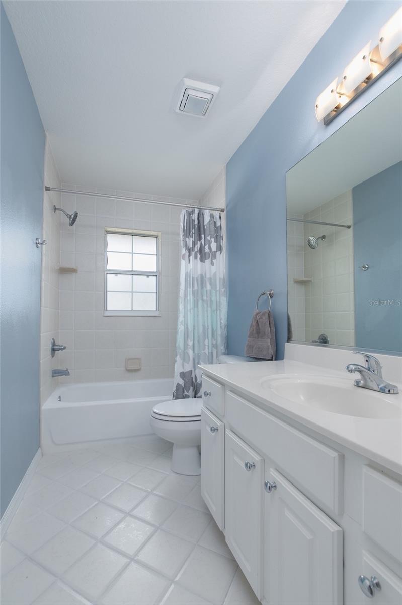 Image 31 of 61 For 2418 23rd Street
