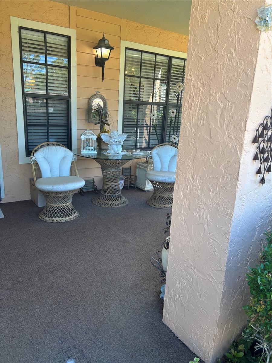 Image 5 of 19 For 9302 Trowbridge Court