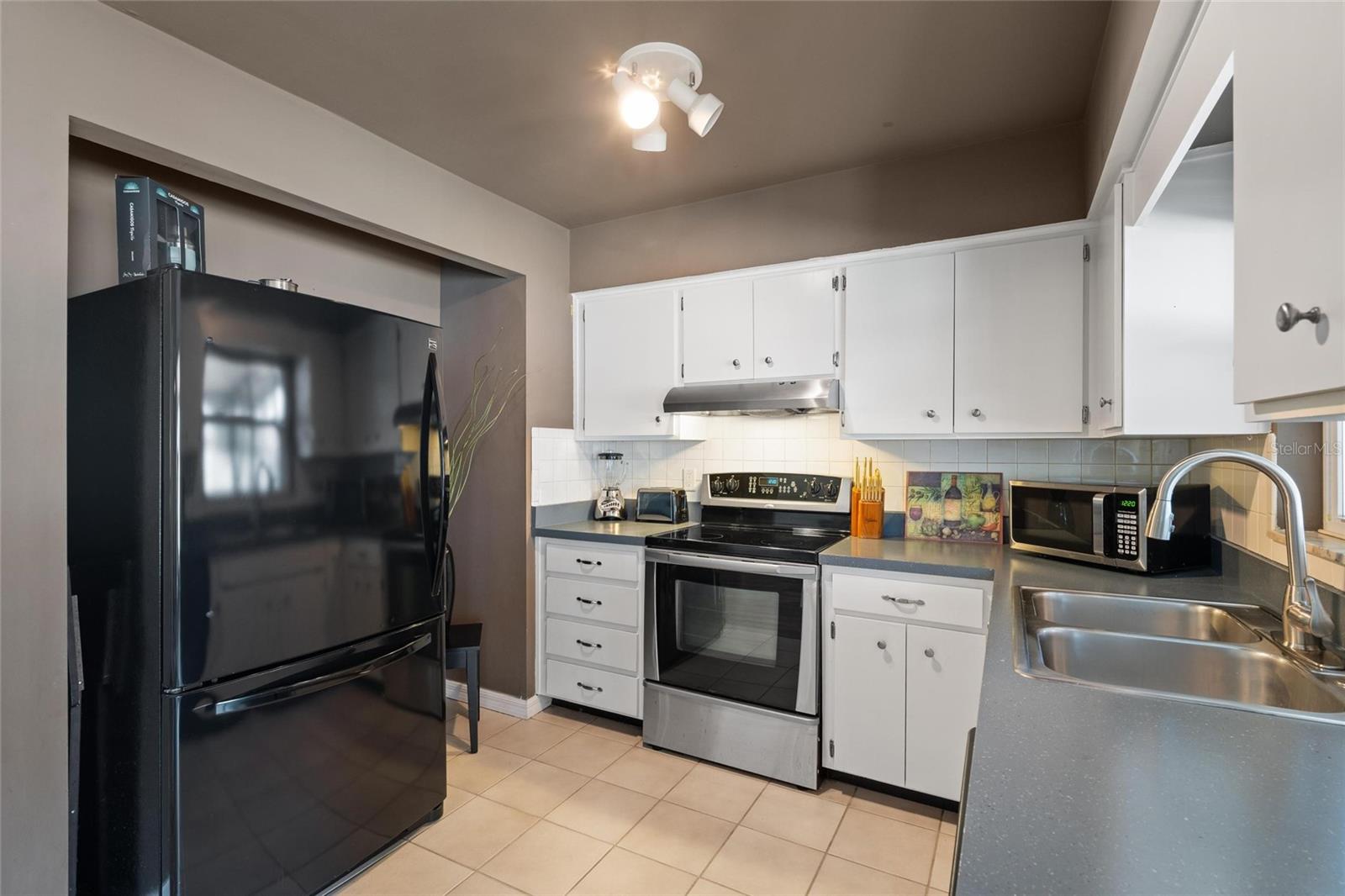 Image 11 of 18 For 2048 64th Avenue S