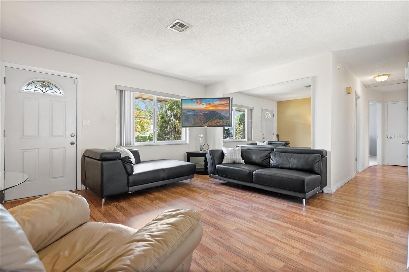 Image 3 of 18 For 2048 64th Avenue S