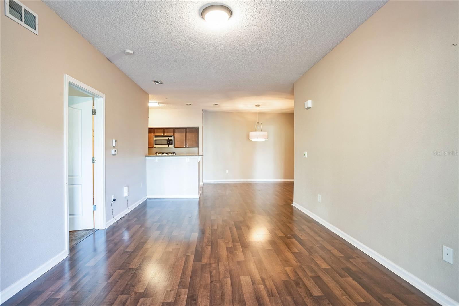 Image 15 of 30 For 4991 Key Lime Dr  104