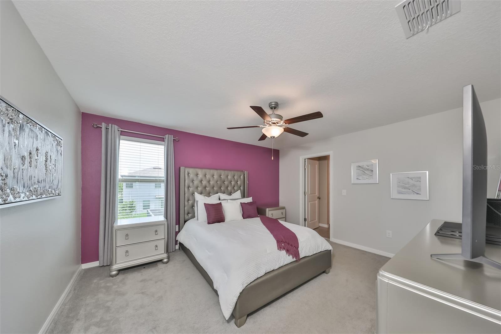 Listing photo id 15 for 10202 White Linen Avenue