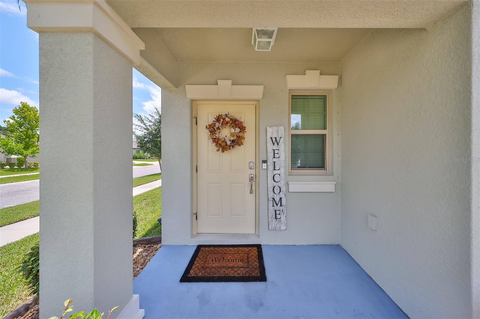 Listing photo id 0 for 10202 White Linen Avenue