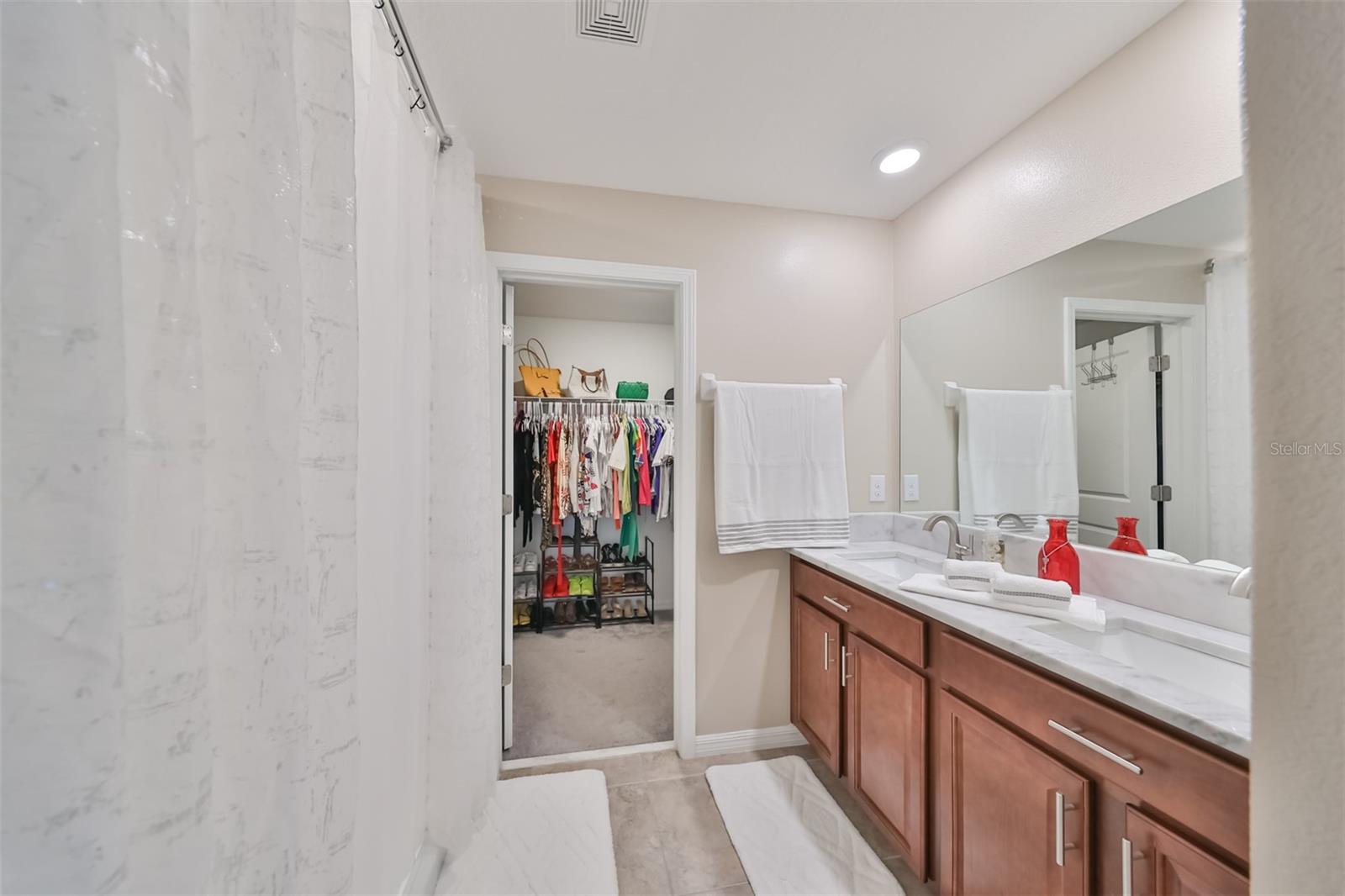 Listing photo id 19 for 10202 White Linen Avenue
