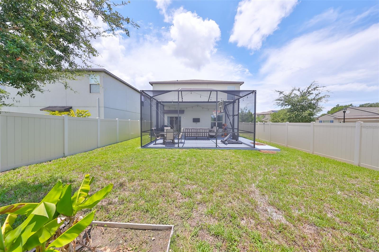 Listing photo id 35 for 10202 White Linen Avenue