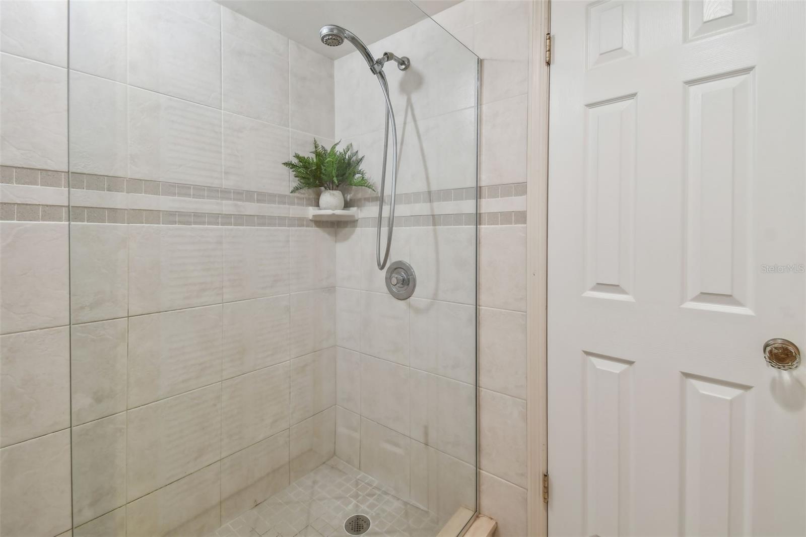 Image 14 of 36 For 17980 Gulf Boulevard 505