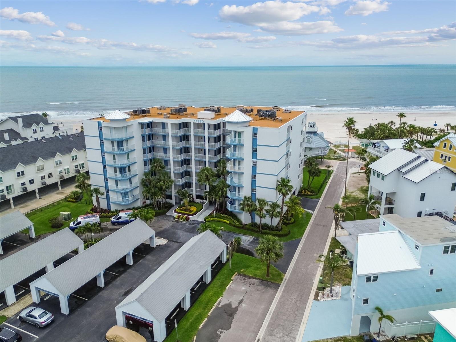 Image 35 of 36 For 17980 Gulf Boulevard 505
