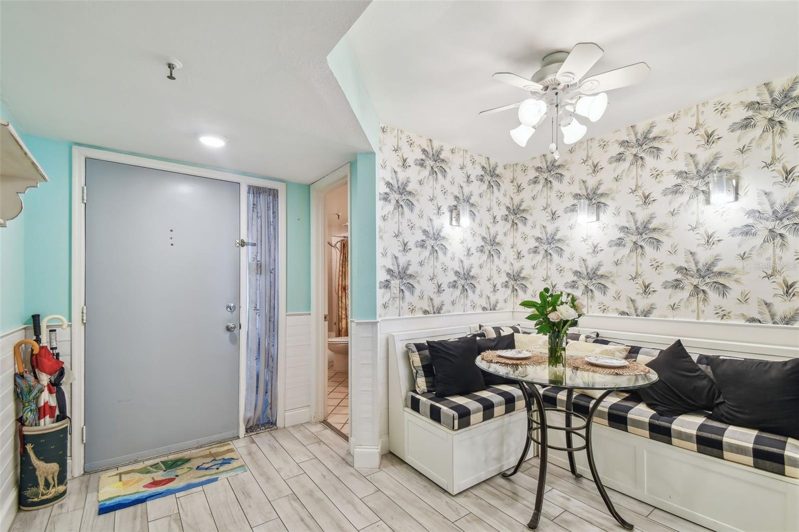 Image 5 of 36 For 17980 Gulf Boulevard 505