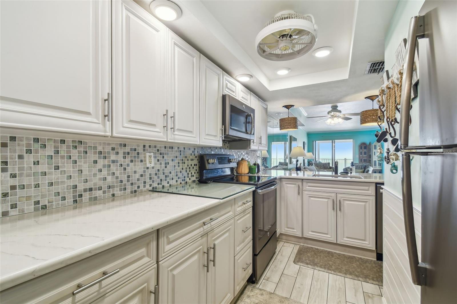 Image 6 of 36 For 17980 Gulf Boulevard 505