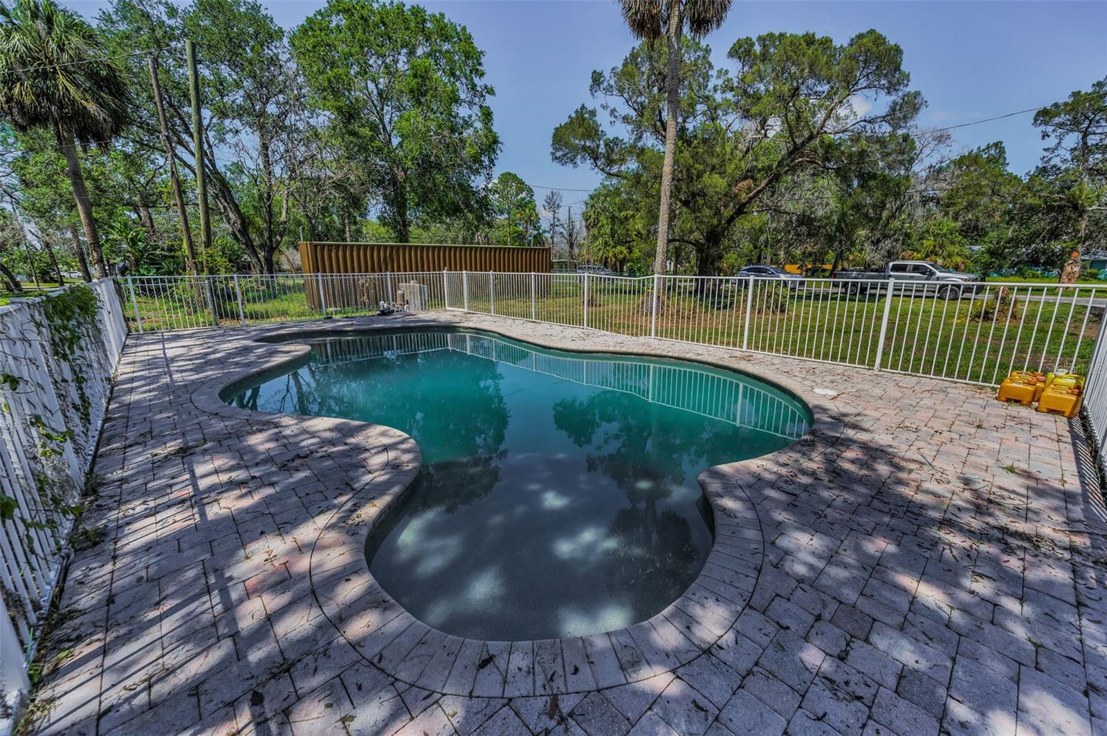 Image 31 of 48 For 6521 Oelsner Street