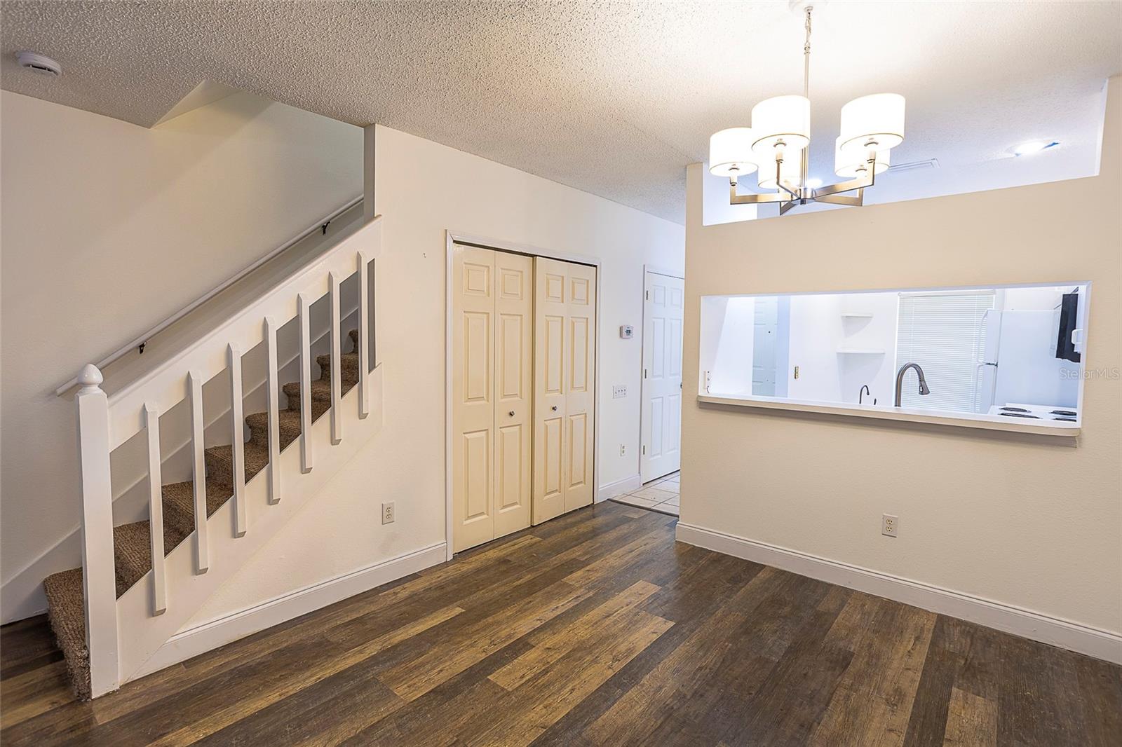 Image 12 of 30 For 8545 Hunters Key Circle