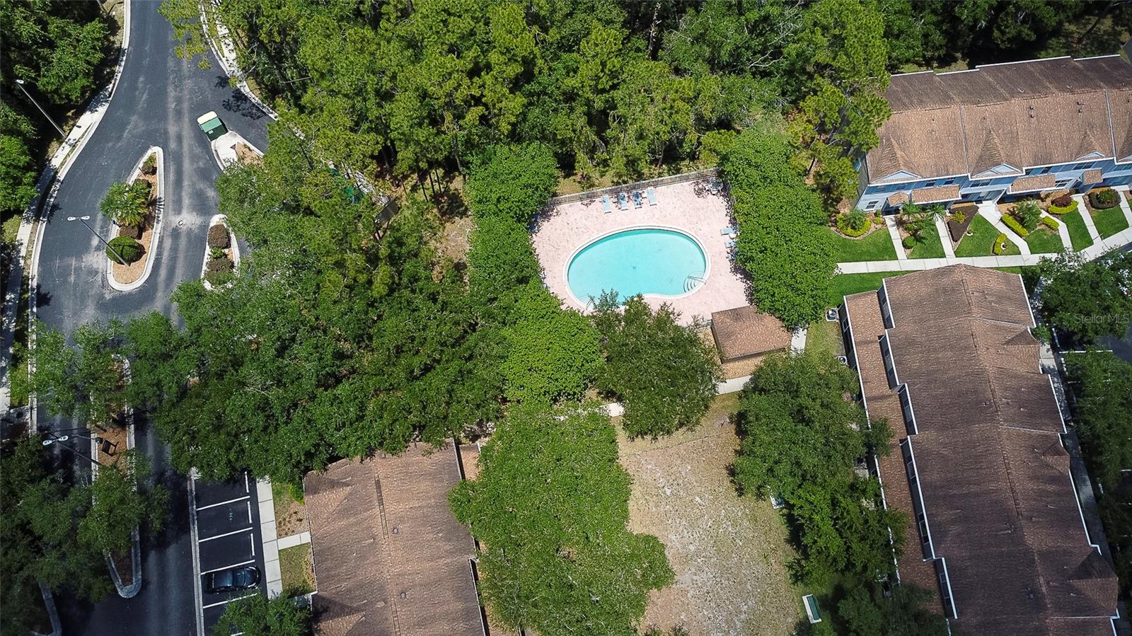 Image 28 of 30 For 8545 Hunters Key Circle