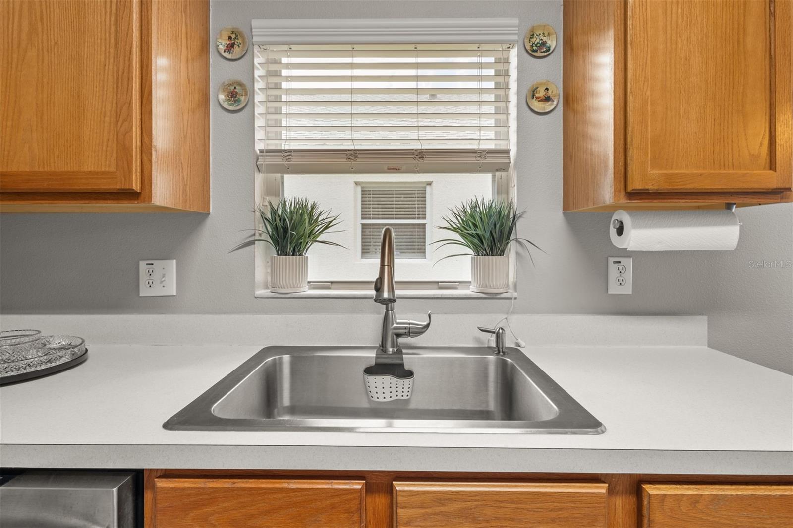 Image 10 of 60 For 25332 Lexington Oaks Boulevard